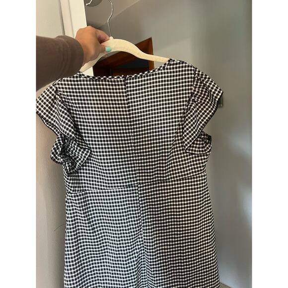 5 for $20 // NWOT SHEIN Gingham Dress - Picture 2 of 5